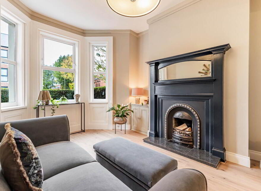280 Woodstock Road, Belfast, BT6 9DN