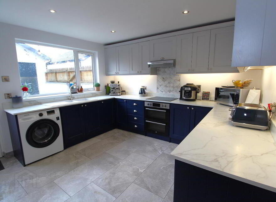 43 Warren Park Drive, Lisburn, BT28 1HF