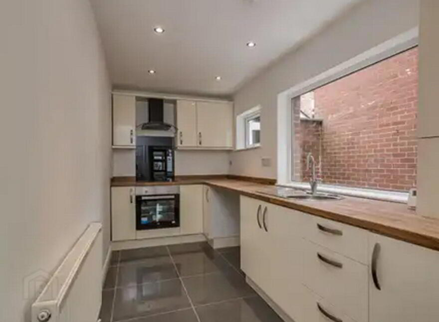 52 Oberon Street, Belfast, BT6 8NZ