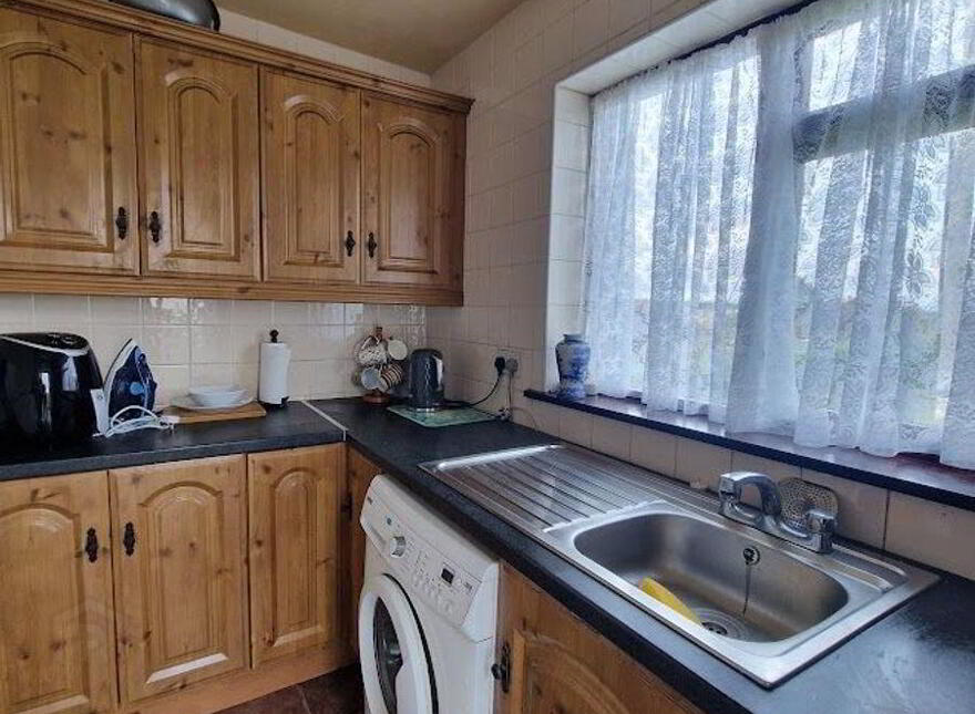 Carrickboyle, Derrybeg, F92A9F2