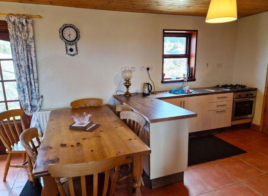 Crickamore, Burtonport, F94F856