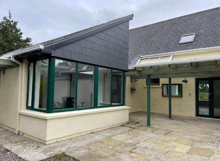 Bruagh Rí, Coad, Westcove, Caherdaniel, V93VY50