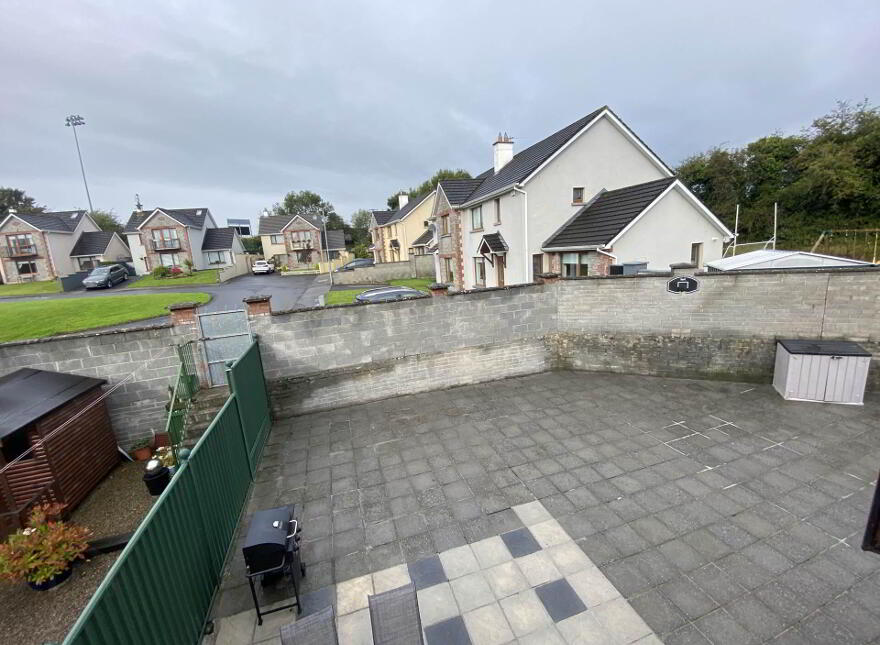 44 Inis Orga, Sixmilebridge