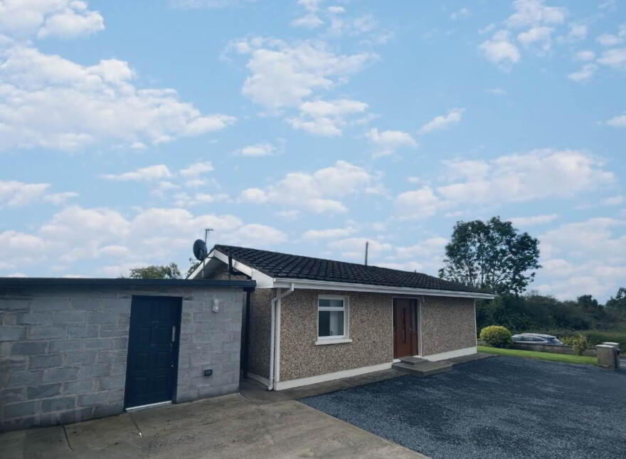 Green Road, Murroe