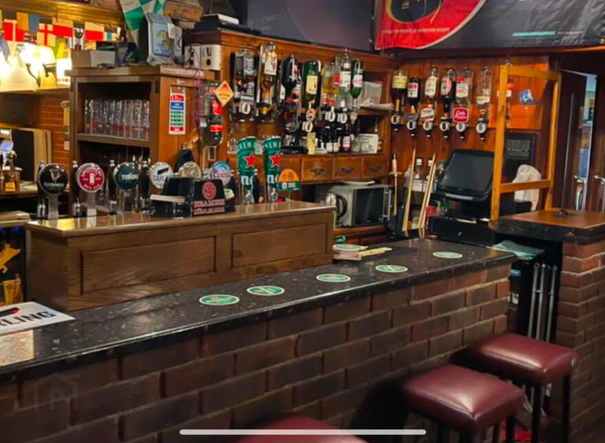 The Imperial Bar & Lounge, 27 Upper Careys Road, V94R83P