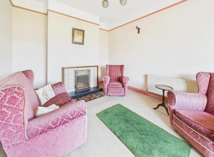 Nenagh Road, Borrisokane, E45E142