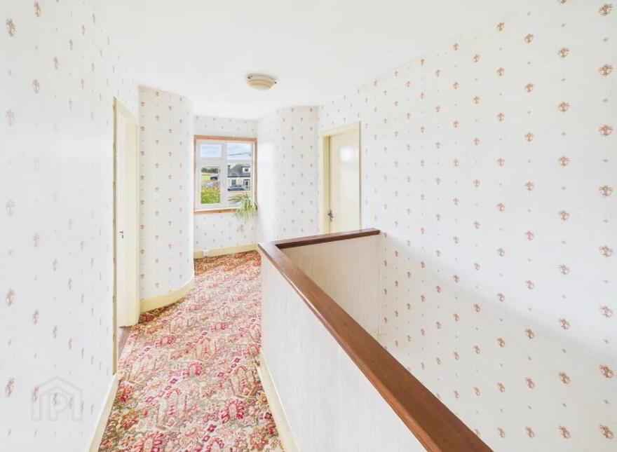 Nenagh Road, Borrisokane, E45E142