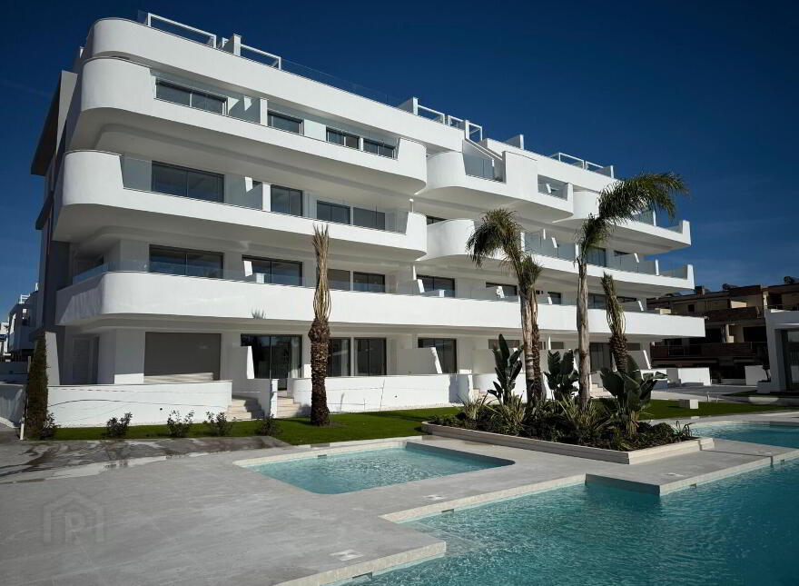 Penthouses, Cabo Roig photo