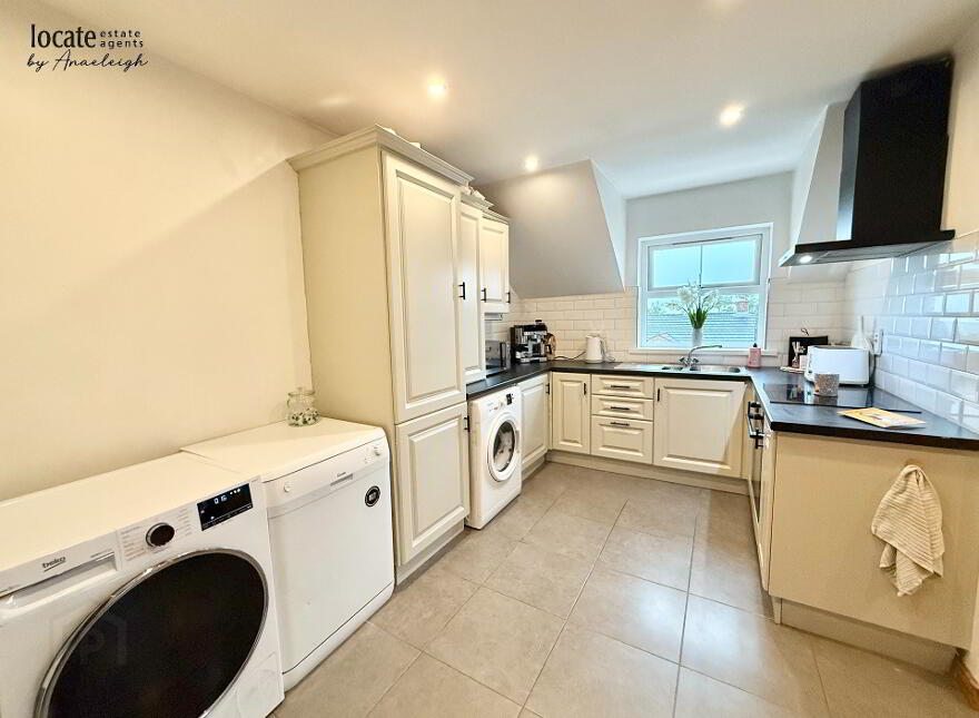 172 Ard Grange, Cityside, Derry, BT48 0SH