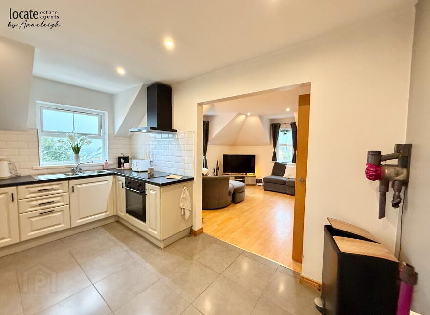 172 Ard Grange, Cityside, Derry, BT48 0SH