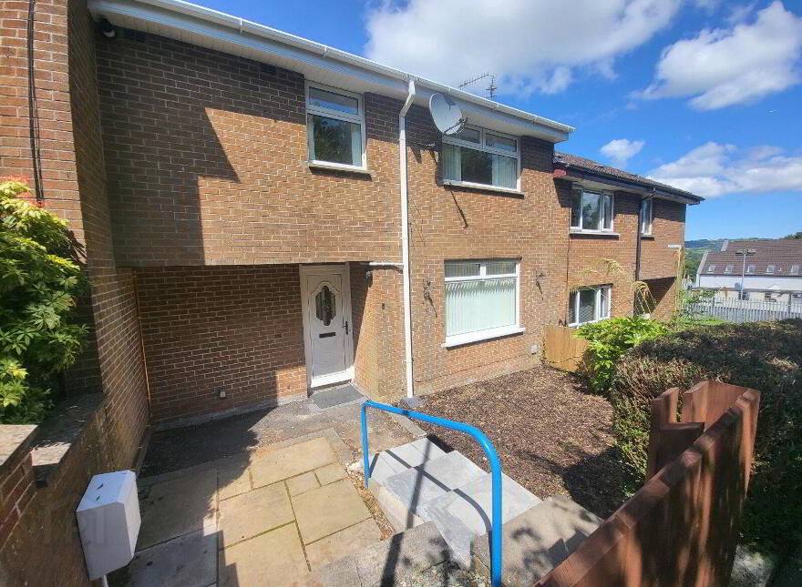 13 Manse Terrace, Newtownabbey, BT36 5UJ photo