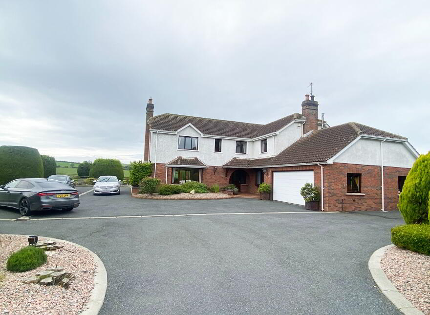 Lazy Acres, 2a Brague Road, Banbridge, BT32 5JZ