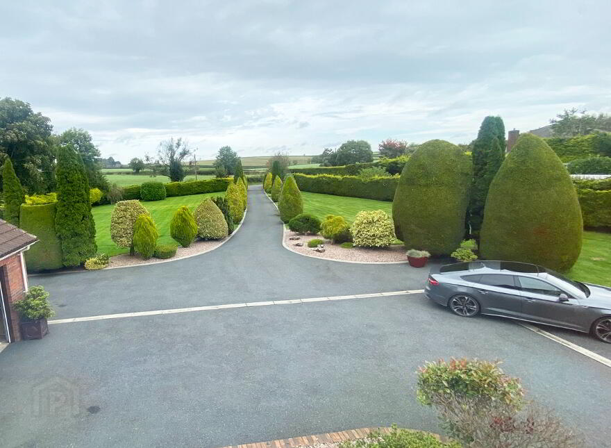 Lazy Acres, 2a Brague Road, Banbridge, BT32 5JZ