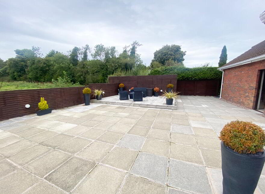 Lazy Acres, 2a Brague Road, Banbridge, BT32 5JZ