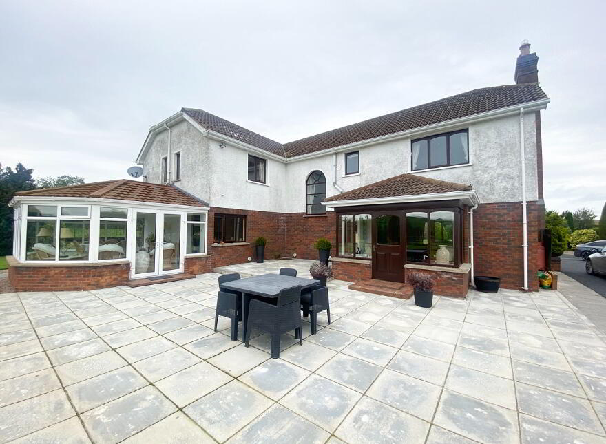 Lazy Acres, 2a Brague Road, Banbridge, BT32 5JZ