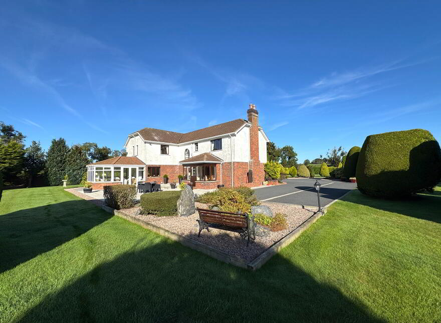 Lazy Acres, 2a Brague Road, Banbridge, BT32 5JZ