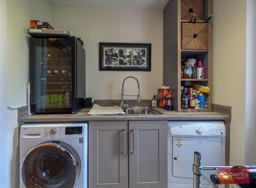 42e Bernice Road, Templepatrick, Newtownabbey, BT36 4QZ
