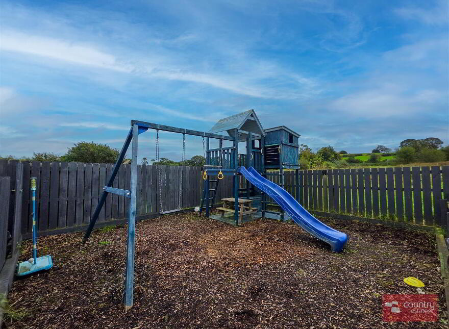 42e Bernice Road, Templepatrick, Newtownabbey, BT36 4QZ