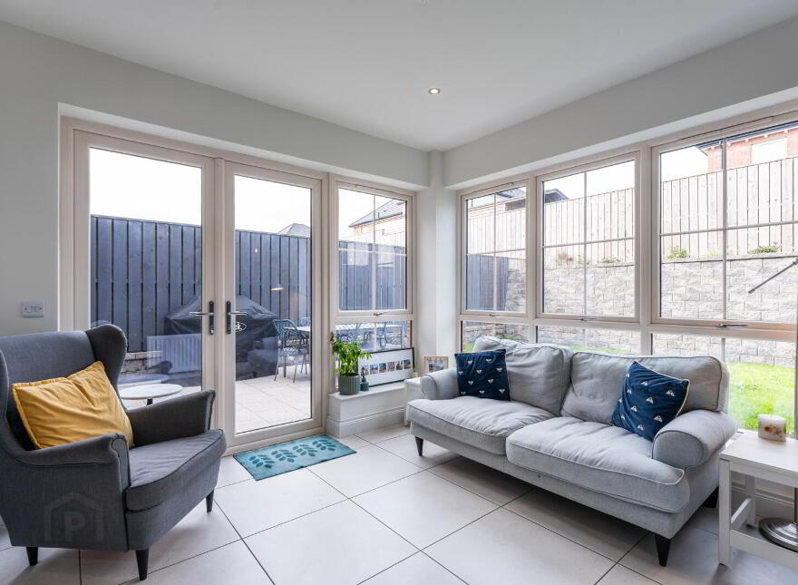 22 Helens Wood Place, Bangor, BT19 1GQ