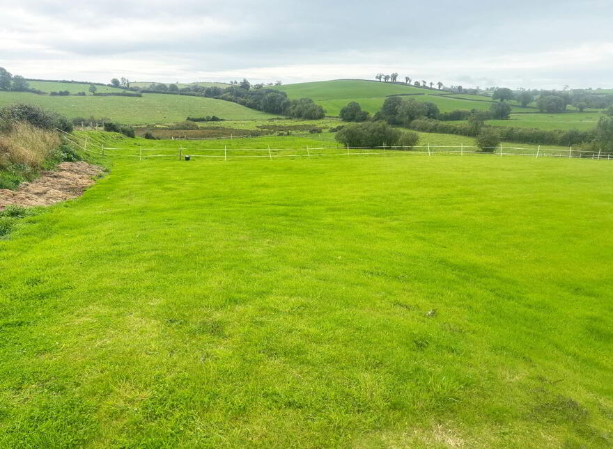 Brague Road, Banbridge, BT32 5JZ photo