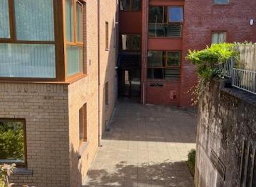 Mallard House, 1 Watersedge Apartments, Sligo Road, Enniskillen, BT74 7NY