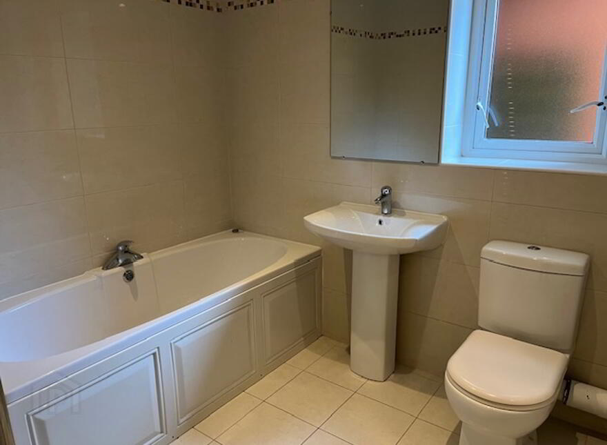 Mallard House, 1 Watersedge Apartments, Sligo Road, Enniskillen, BT74 7NY