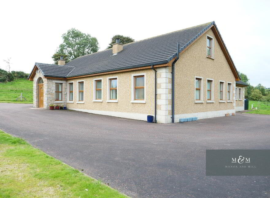51 Leverogue Road, Lisburn, BT27 5PP