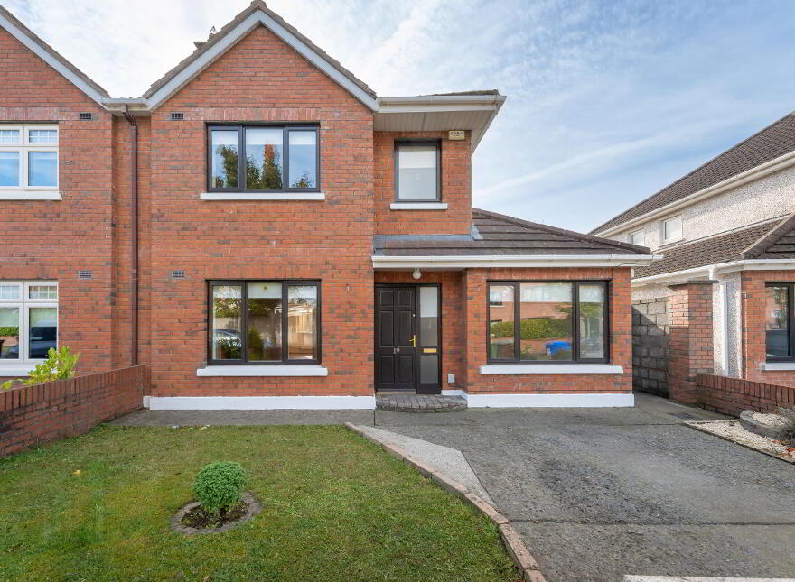 19 The Park, Liffey Hall, Newbridge, Kildare, W12RK59