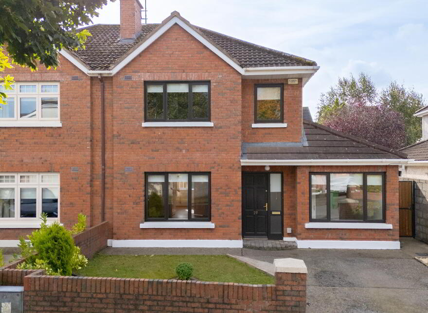19 The Park, Liffey Hall, Newbridge, Kildare, W12RK59