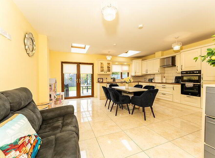 56 Allenwood, Tullyallen, A92C6FT