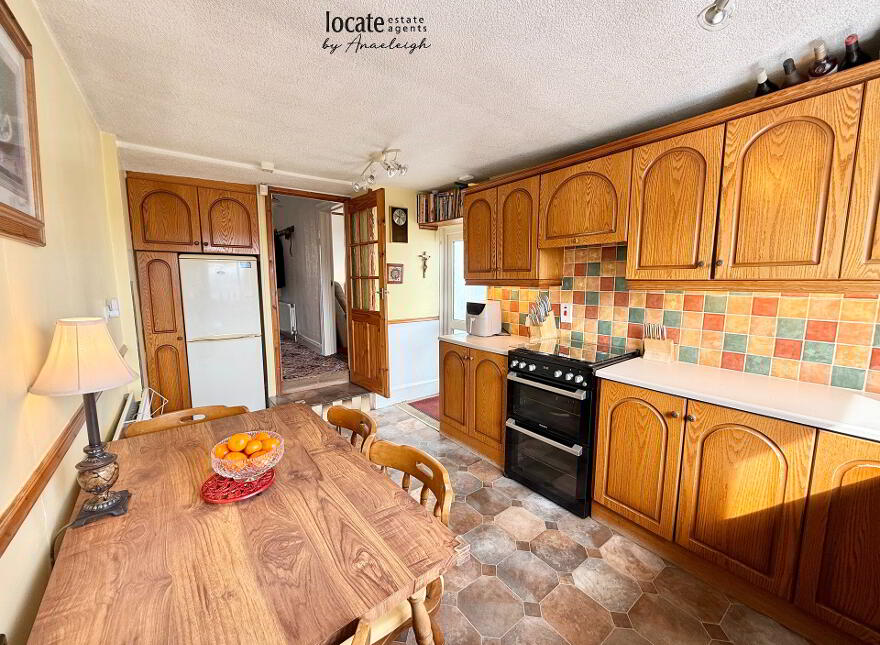 6 Nicholson Terrace, Derry, BT48 7LW
