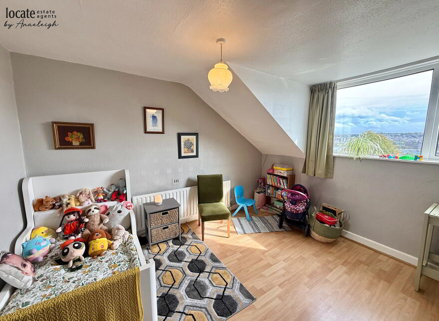 6 Nicholson Terrace, Derry, BT48 7LW