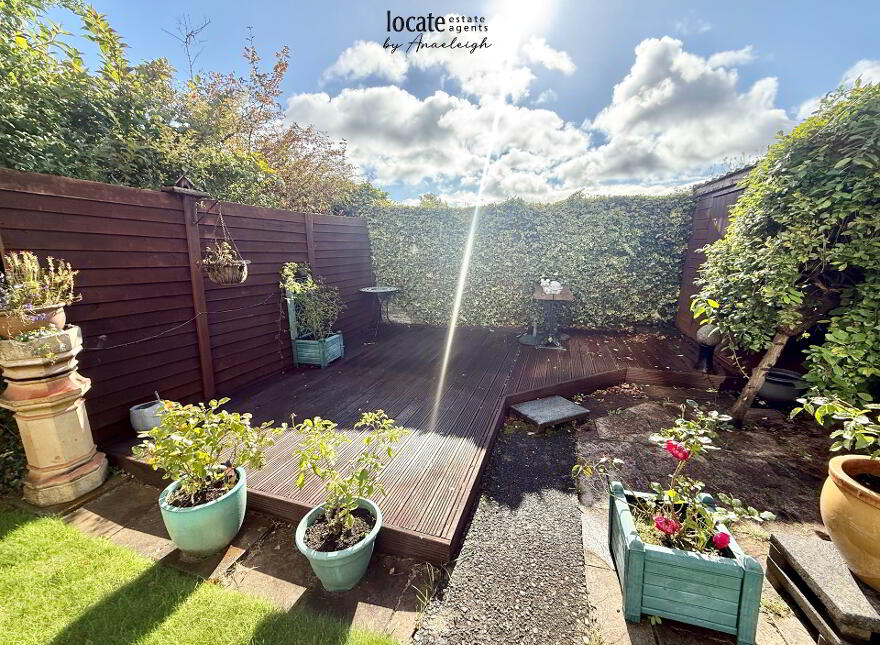 6 Nicholson Terrace, Derry, BT48 7LW