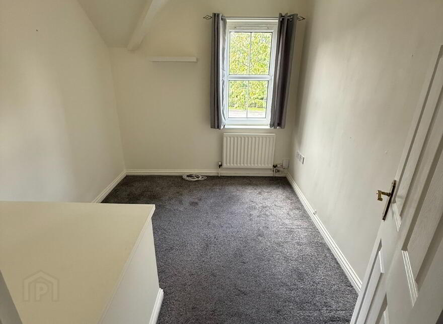 7 Carnbeg Dale, Antrim, BT41 4RE