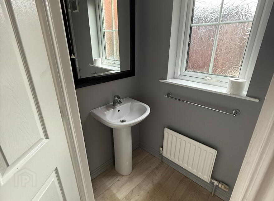7 Carnbeg Dale, Antrim, BT41 4RE