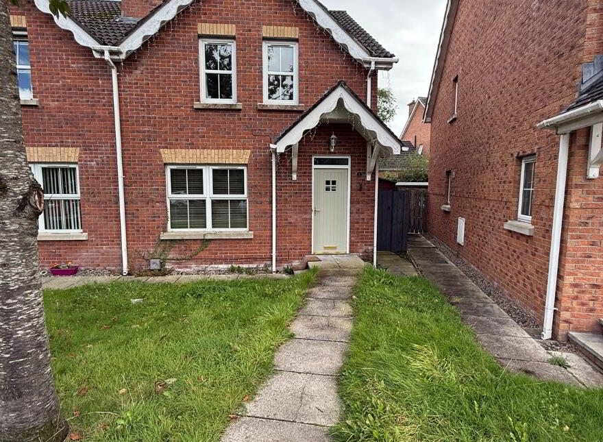 7 Carnbeg Dale, Antrim, BT41 4RE