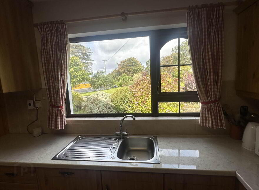 Convent Road, Carndonagh, F93W3RF