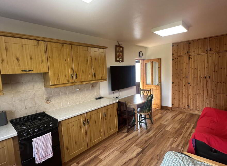 Convent Road, Carndonagh, F93W3RF