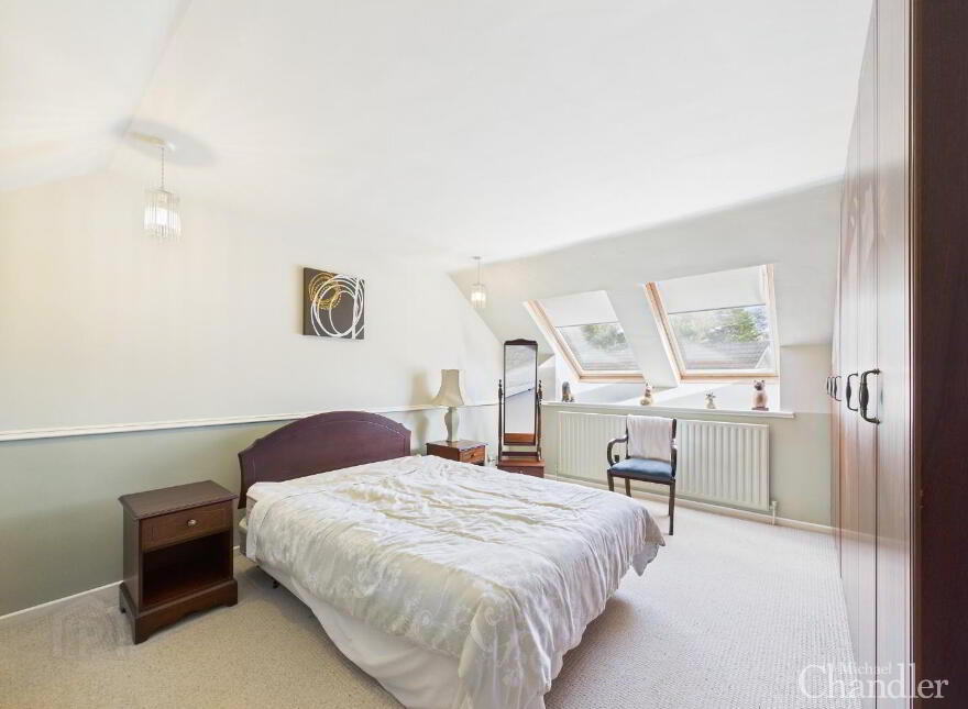 15 Rockmount Close, Saintfield, Ballynahinch, BT24 7AW