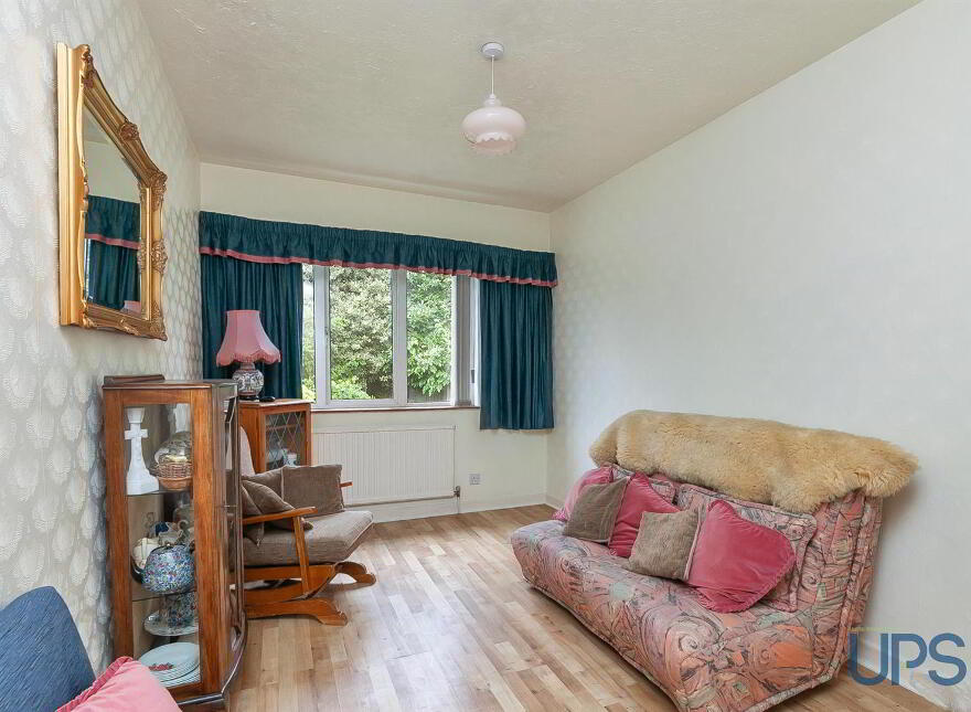 12 Edenvale Park, The Green, Dunmurry, Belfast, BT17 0EJ