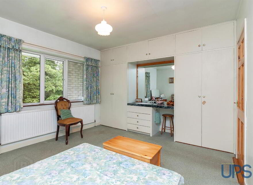 12 Edenvale Park, The Green, Dunmurry, Belfast, BT17 0EJ