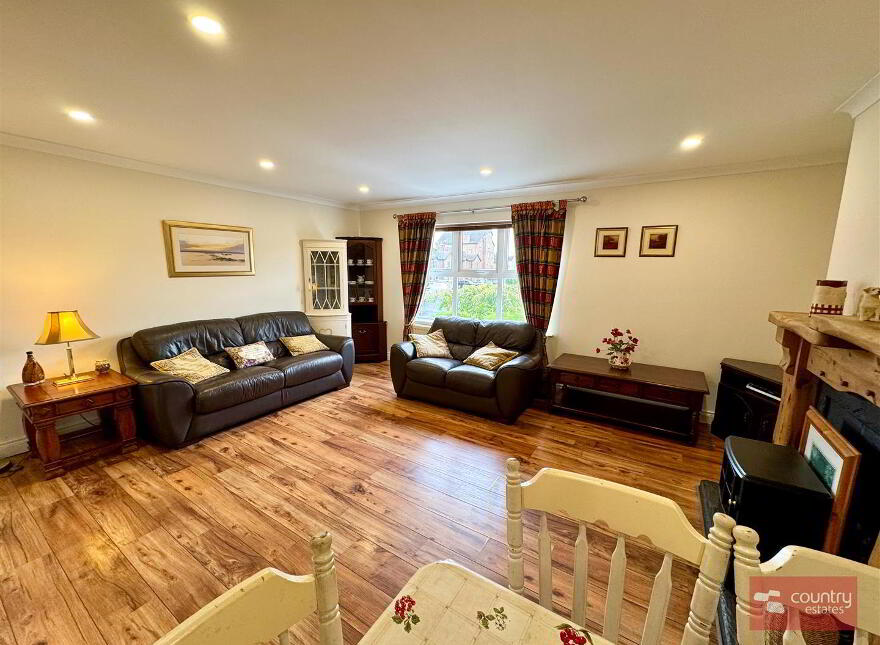 2 Gateside Crescent, Ballyclare, BT39 9GL