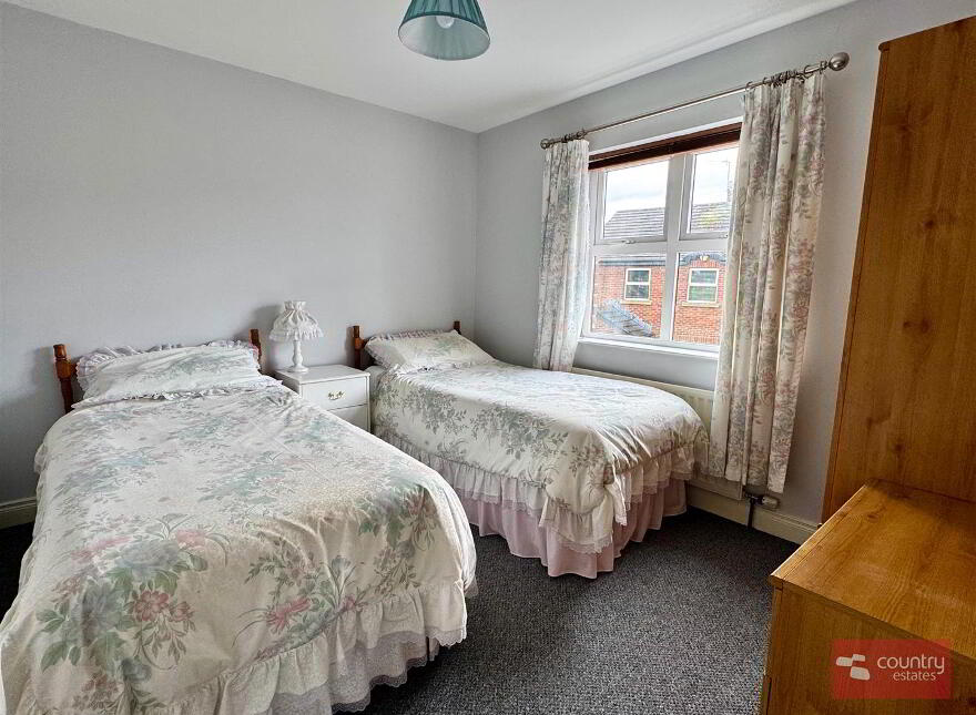 2 Gateside Crescent, Ballyclare, BT39 9GL