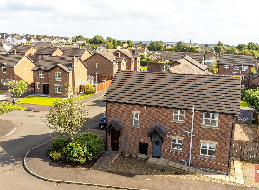 2 Gateside Crescent, Ballyclare, BT39 9GL