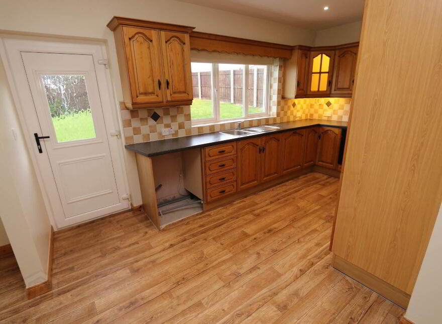 4 Primrosehill, Clogher, BT76 0AS