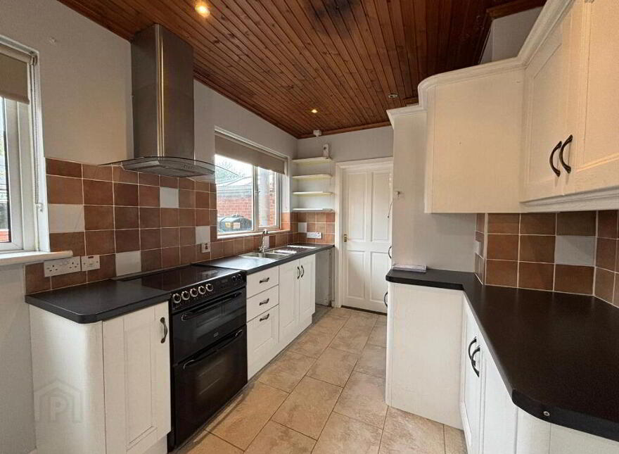 20 Deramore Drive, Lurgan, BT67 9ES