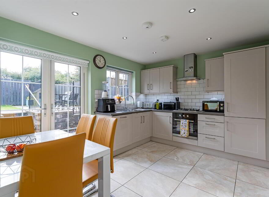 23 Blackwood Green, Newtownards, BT23 4XR
