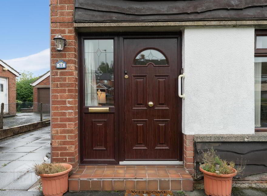 32 Coolnasilla Park East, Glen Road, Belfast, BT11 8LA