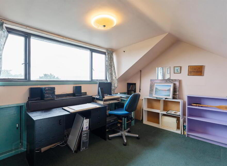 32 Coolnasilla Park East, Glen Road, Belfast, BT11 8LA