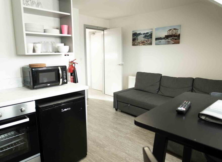 White Hall,  Apartment E 1 Dhu Varren, Portrush, BT56 8EN